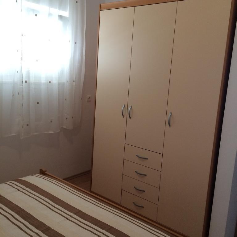 Apartments Pisac Ražanj Rom bilde