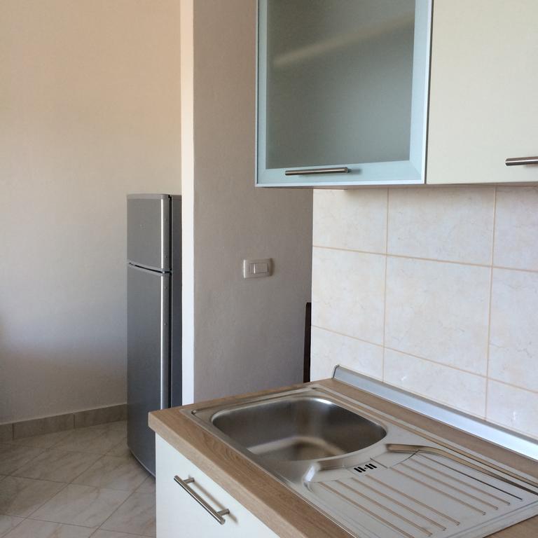 Apartments Pisac Ražanj Rom bilde